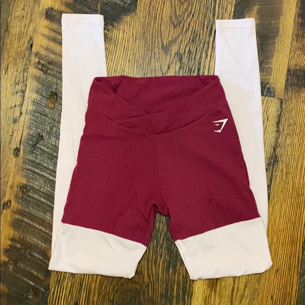 Gymshark two tone booty contour v-cut leggings